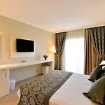 Ayaz Aqua Hotel 5*